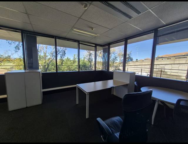 1,081M² OFFICE TO LET IN SANDTON CENTRAL